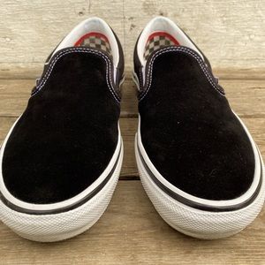 Vans slip on shoe with the Pop Cush sole. Womens size 9 in black suede.
